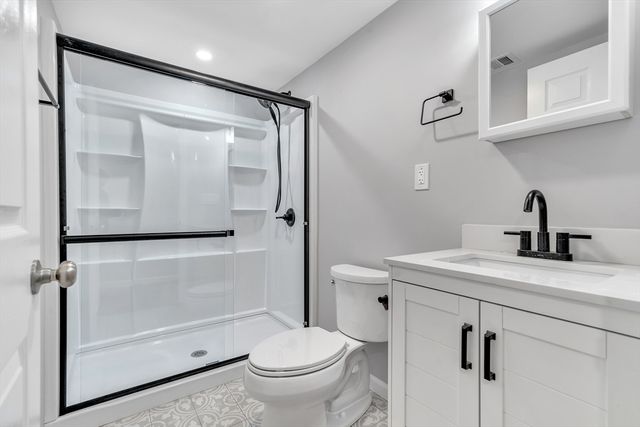 5 Nickerson Rd B, Lexington, MA 02421