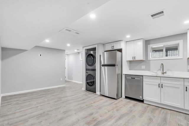 5 Nickerson Rd B, Lexington, MA 02421