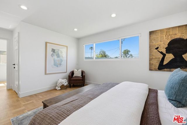 864 Bienveneda Avenue, Pacific Palisades (los Angeles), CA 90272