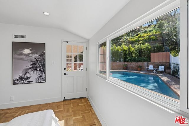 864 Bienveneda Avenue, Pacific Palisades (los Angeles), CA 90272