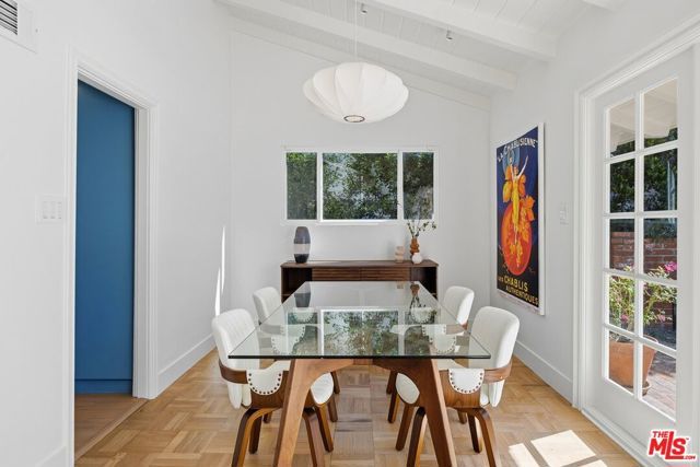 864 Bienveneda Avenue, Pacific Palisades (los Angeles), CA 90272