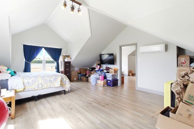 4299 County Road 1098, Celeste, TX 75423