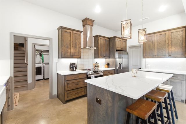 4299 County Road 1098, Celeste, TX 75423