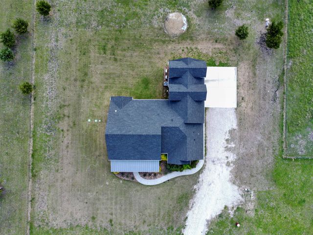 4299 County Road 1098, Celeste, TX 75423