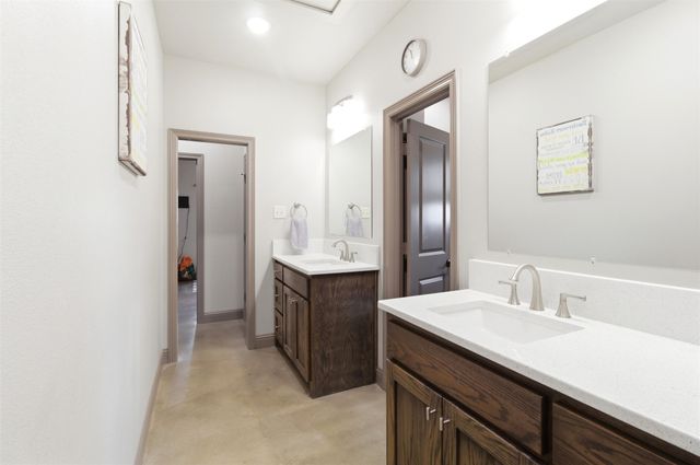 4299 County Road 1098, Celeste, TX 75423