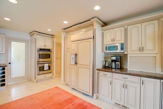 26170 Birch Bluff Road, Excelsior, MN 55331
