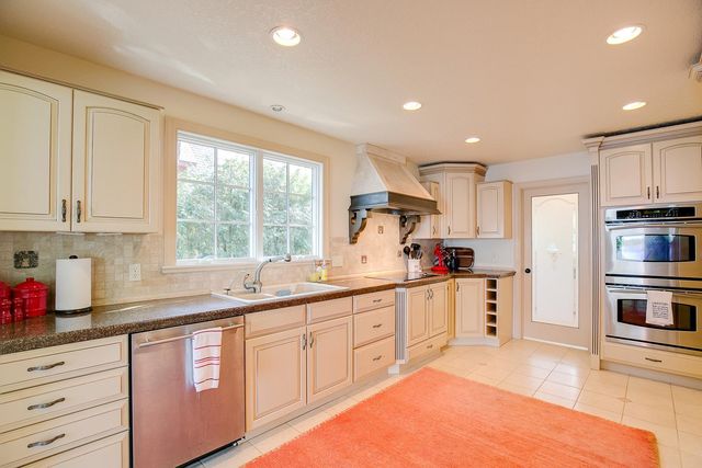 26170 Birch Bluff Road, Excelsior, MN 55331
