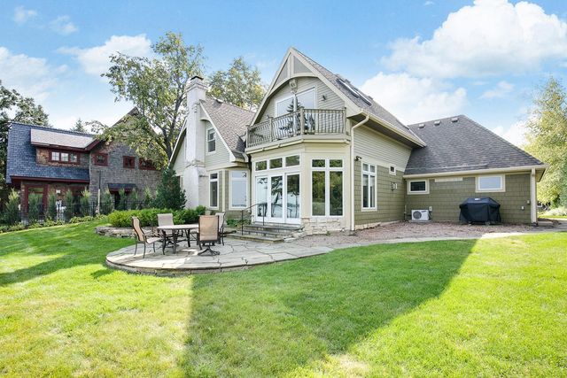 26170 Birch Bluff Road, Excelsior, MN 55331