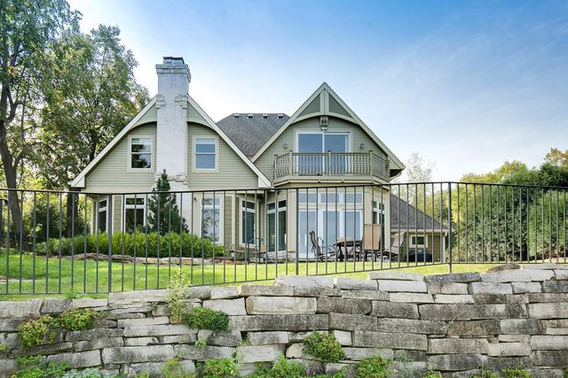 26170 Birch Bluff Road, Excelsior, MN 55331