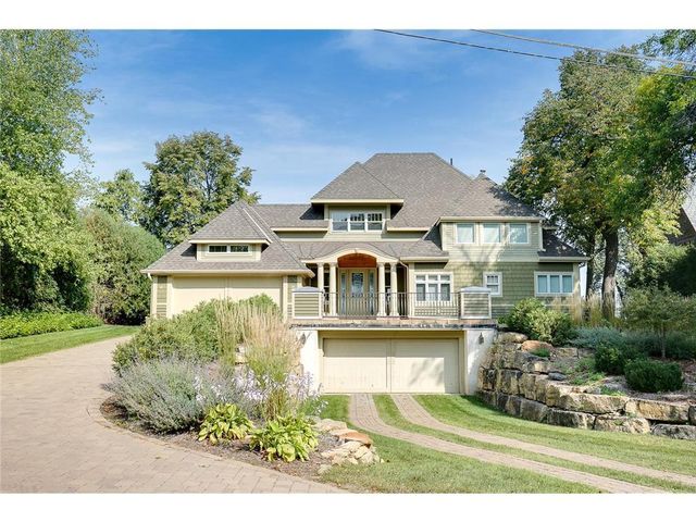 26170 Birch Bluff Road, Excelsior, MN 55331