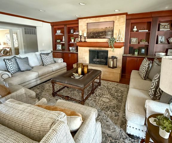 1902 Suzanne Drive, Marion, IL 62959