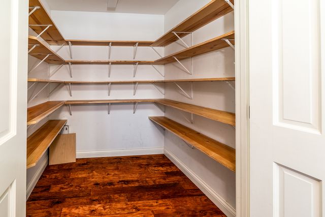 1902 Suzanne Drive, Marion, IL 62959