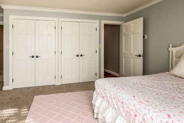 1902 Suzanne Drive, Marion, IL 62959