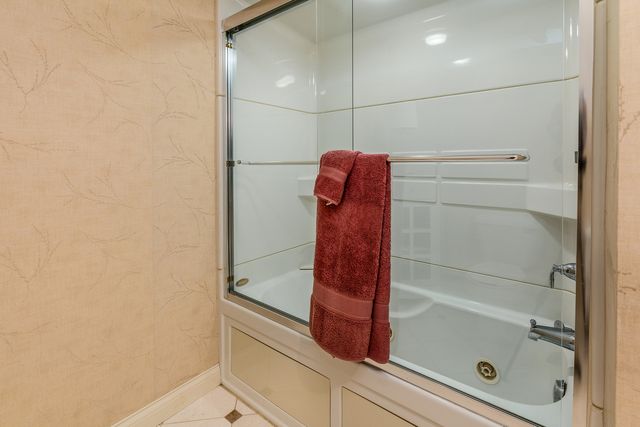 1902 Suzanne Drive, Marion, IL 62959