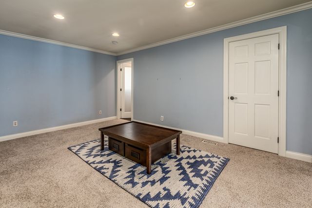 1902 Suzanne Drive, Marion, IL 62959