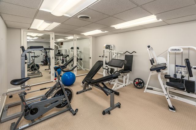 1902 Suzanne Drive, Marion, IL 62959