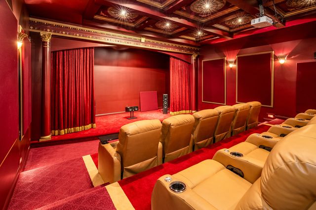 1902 Suzanne Drive, Marion, IL 62959