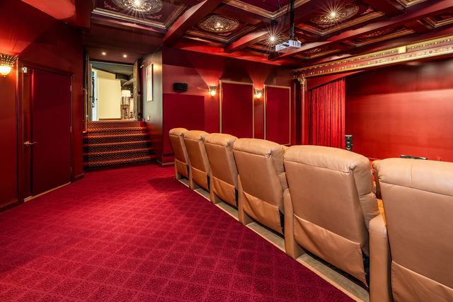 1902 Suzanne Drive, Marion, IL 62959