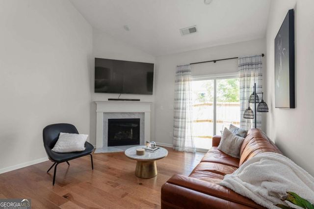 18 Singleton Way, Peachtree City, GA 30269