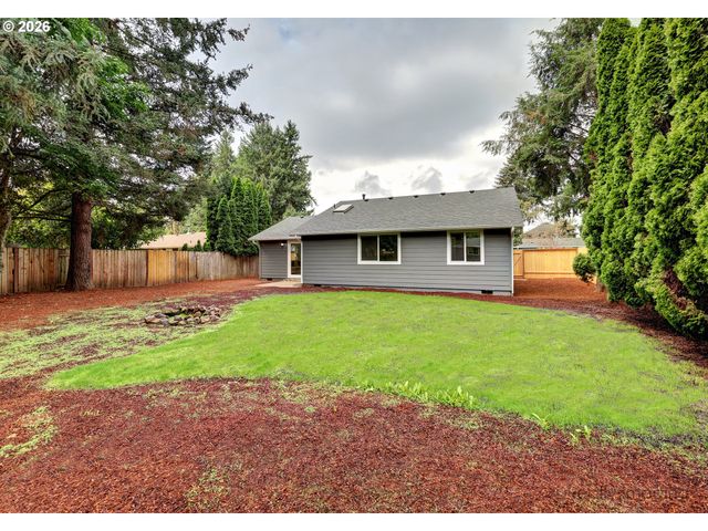 5744 SUGAR PLUM Ave, Salem, OR 97306