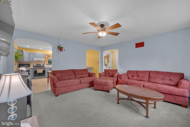 110 S 10TH ST, Del Haven, NJ 08251