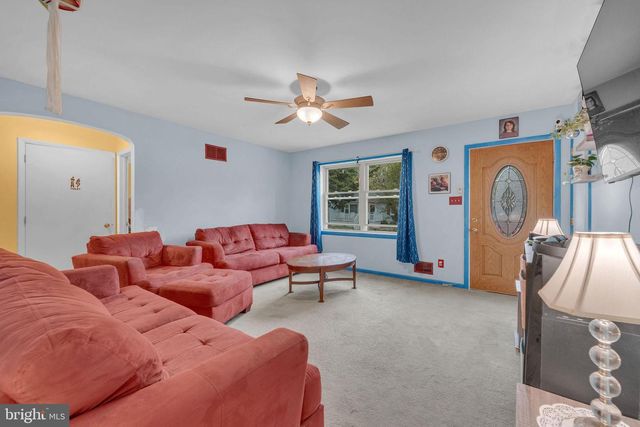110 S 10TH ST, Del Haven, NJ 08251