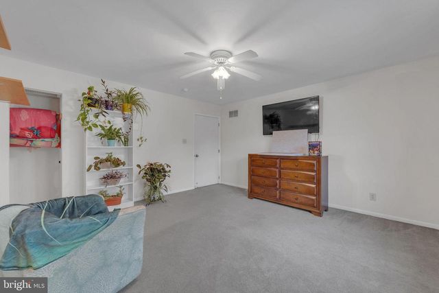 110 S 10TH ST, Del Haven, NJ 08251