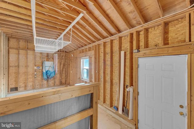 110 S 10TH ST, Del Haven, NJ 08251
