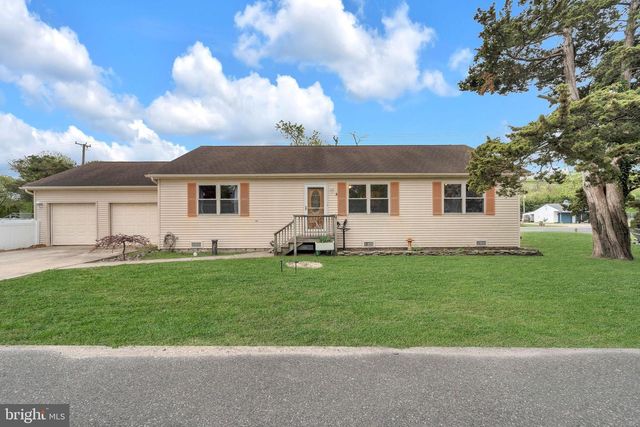 110 S 10TH ST, Del Haven, NJ 08251
