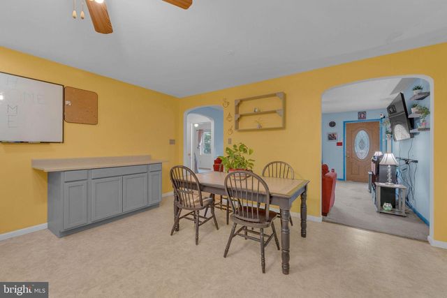 110 S 10TH ST, Del Haven, NJ 08251