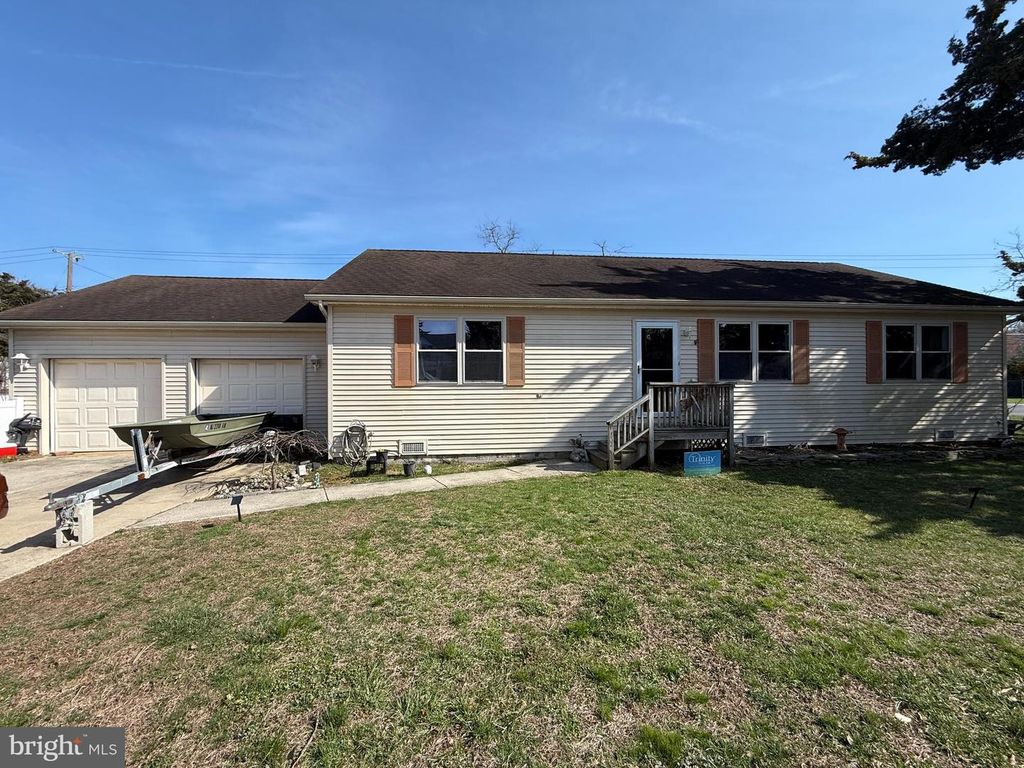 110 S 10TH ST, Villas, NJ 08251