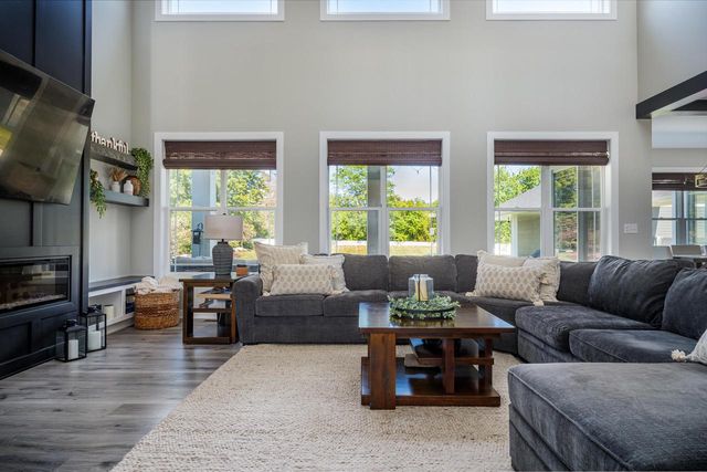 11641 Old Green Bay ROAD, Pleasant Prairie, WI 53158