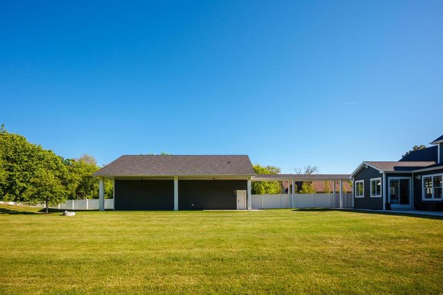 11641 Old Green Bay ROAD, Pleasant Prairie, WI 53158