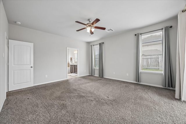 2702 Osprey Lane, Pearland, TX 77581