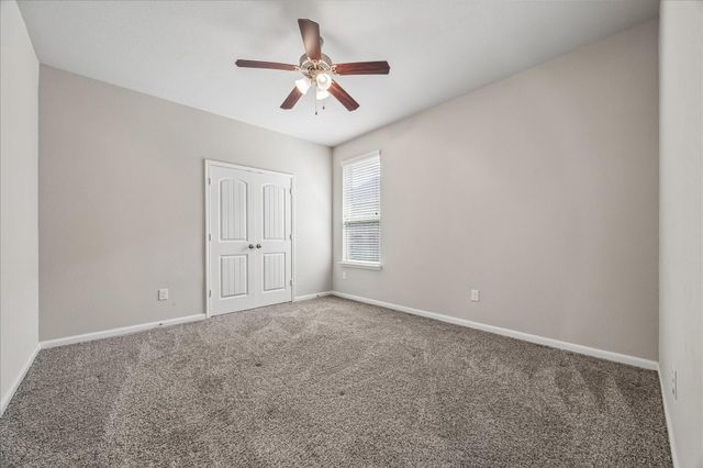 2702 Osprey Lane, Pearland, TX 77581