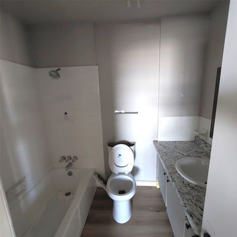 2084 County Road 4308, Greenville, TX 75401