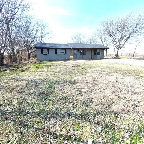 2084 County Road 4308, Greenville, TX 75401