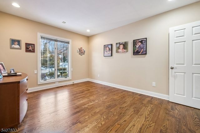 50 Cayuga Way, Millburn Twp., NJ 07078