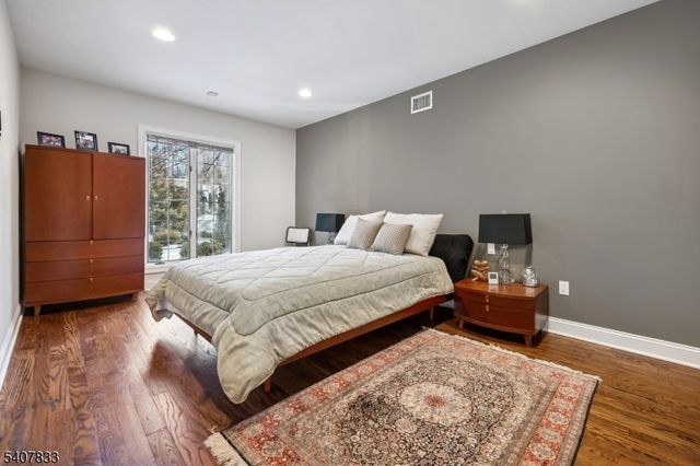 50 Cayuga Way, Millburn Twp., NJ 07078