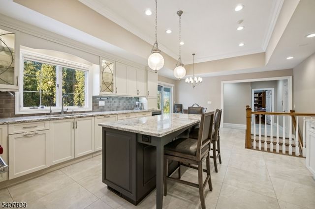 50 Cayuga Way, Millburn Twp., NJ 07078