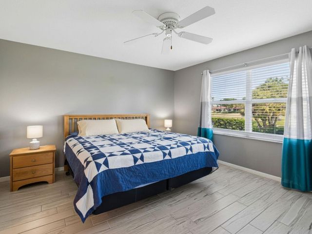 1612 FAIRWAY TRACE A, Palmetto, FL 34221