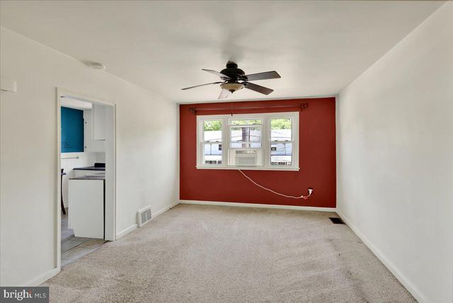 309 SYCAMORE RD, Reading, PA 19611