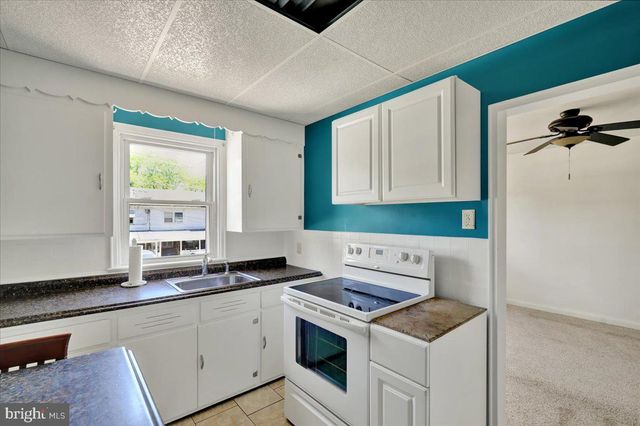309 SYCAMORE RD, Reading, PA 19611