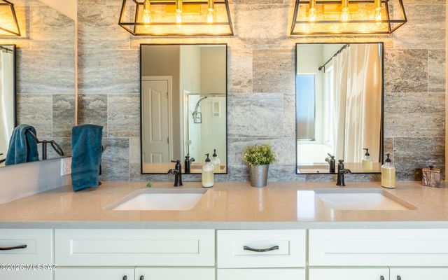 12764 N Rain Shadow Court, Marana, AZ 85658