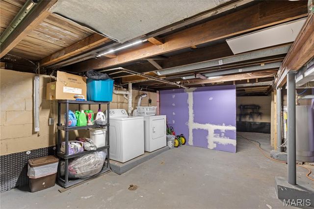 9329 Latrobe Avenue, St Louis, MO 63114