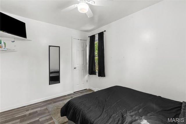 9329 Latrobe Avenue, St Louis, MO 63114