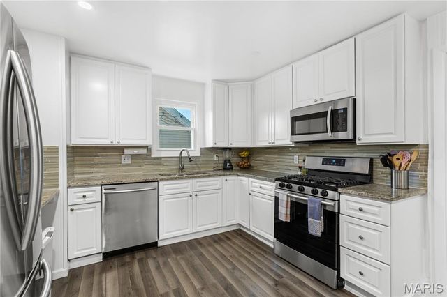 9329 Latrobe Avenue, St Louis, MO 63114