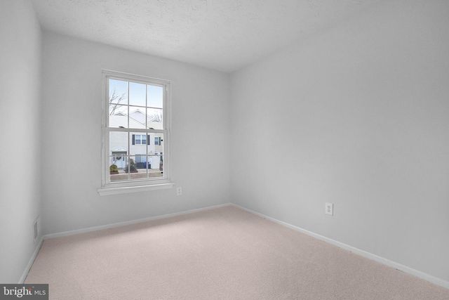 3004 N DALE LN, Bowie, MD 20716