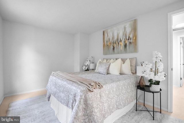 3004 N DALE LN, Bowie, MD 20716