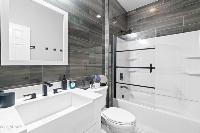 26135 W RUNION Drive, Buckeye, AZ 85396